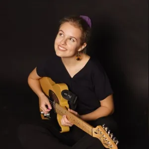 Yuliya - Lehrkraft für Gitarre - Graz