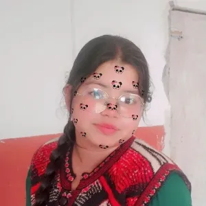 Saloni - Physics Tutor - Meerut