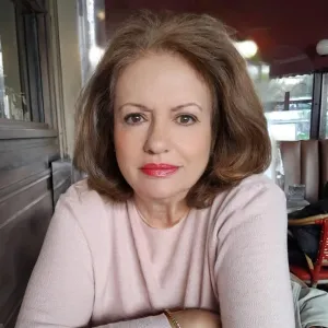 Maria - Δάσκαλος Ελληνικών για ξενόγλωσσους - Πειραιάς