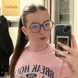 Phebee - Prof d'aide aux devoirs - Val-de-Virieu