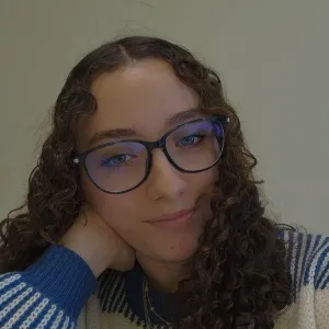 Chloe - Prof de maths - Orléans