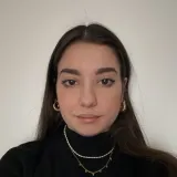 Giorgia - Insegnante di aiuto compiti - Campo Limpido-Favale