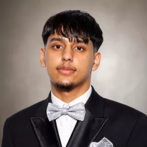Ziyaan - Maths tutor - Oadby