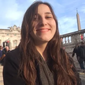 Juliana - Prof de portugais brésilien - Chácara Paulista (Maringá)