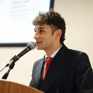 Filippo - Insegnante di chimica - Bologna