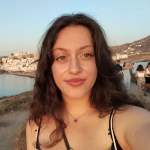 Elena - Δάσκαλος Μελέτης Δημοτικού - Κηφισιά