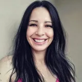 Adriana - Professor de teatro - Mongaguá
