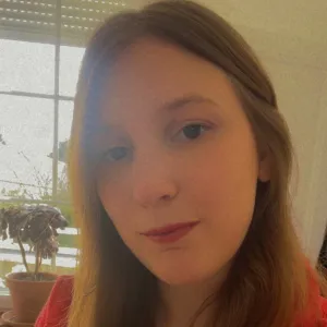 Laura - Prof d'aide aux devoirs - Sainte-Mère-Église