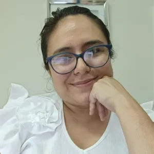 ALEJANDRA - profesor de derecho civil - Nuevo Chimbote