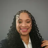 Aillene Estefania - Prof de espanhol - Eldorado