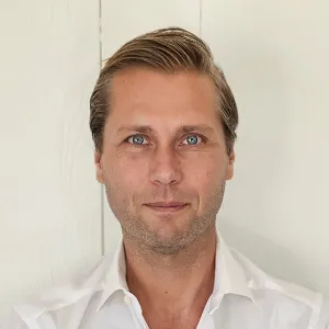 Robert -  norsk bokmållærer - Kristiansand