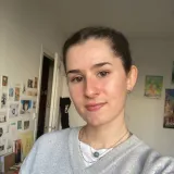 Romane - Prof de maths - Paris