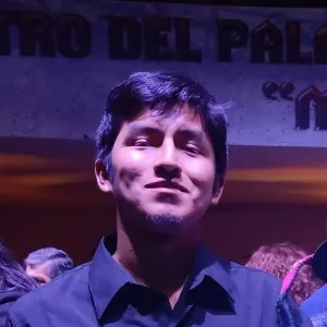 Ivan Ulises - profesor de canto - Arequipa