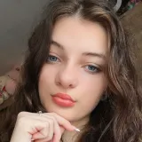 Andreea - Profesor de limba română - Hunedoara