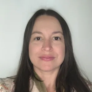 Julia - Prof de pedagogia - Limeira