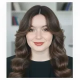 Lina - Prof de maths - Paris