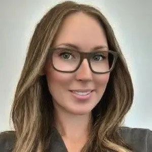 Hazel - Maths tutor - 29£/h