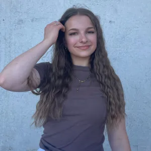 Hannah - Lehrkraft für Biologie - Argenbühl