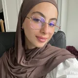 Asma - Prof d'anglais - La Louvière