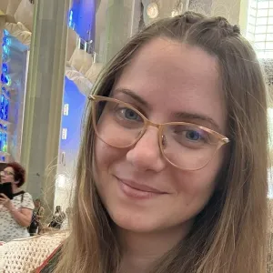 Andreea - Profesor de matematică - București
