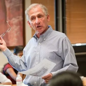 Eric - Prof de marketing - Tellancourt