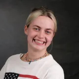 Louise - Prof de maths - Bruxelles