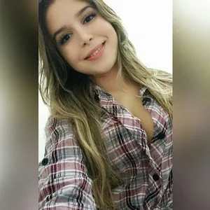 Karina - Prof de matemática - Parquelândia