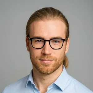 Nicolas - Prof de finance - Nice