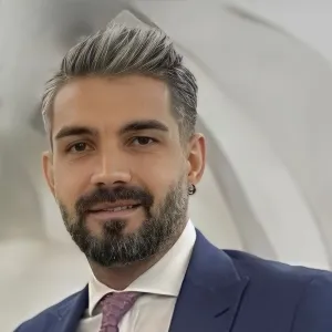 Hakan - nauczyciela języka angielskiego - Warszawa