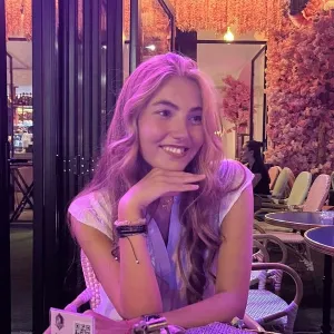 Salomé - Prof d'aide aux devoirs - Orléans