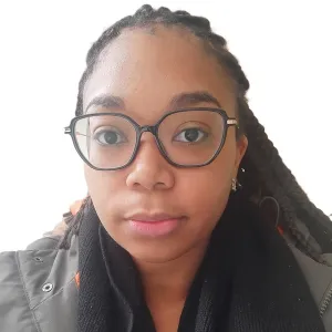 Lydie - Prof de français - Cannes