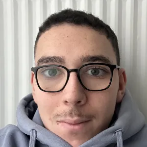 Adem - Prof d'aide aux devoirs - Puteaux