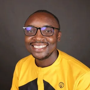 Klaus Loïc - Prof d'anglais - Courbevoie