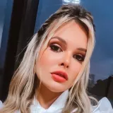 Amanda - Prof de nutrição - Vitória
