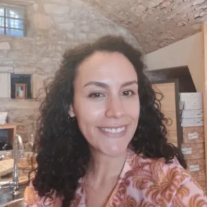 Cindy - Prof de portugais brésilien - Clichy