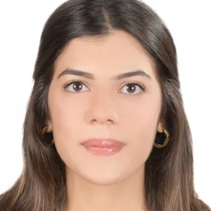 Meriam - Prof de maths - Évry-Courcouronnes