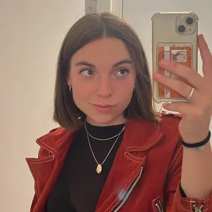Linda - Insegnante di aiuto compiti - Milano