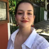 Julia - Prof de inglês - Vitória da Conquista