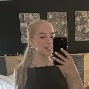 Manon - Prof d'aide aux devoirs - Mazan