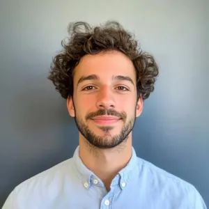 Dean - Guitar tutor - Surrey