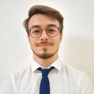 Iver - Guitar tutor - Burnaby