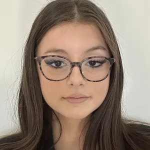 Salomé - Prof de physique - Tours