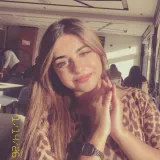 Aya - Prof de français - 