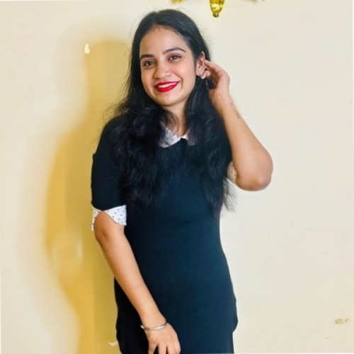 Brinda - Computer programming teacher - ₹2637/h