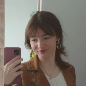 Léa - Prof de français - Rinxent