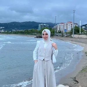 Melek - Türkçe öğretmeni - Batman