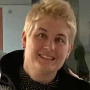 Regine - Lehrkraft für Englisch - Hard
