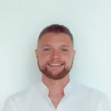 Louis - Guitar tutor - Maidenhead
