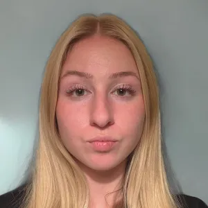 Eloïse - Prof d'aide aux devoirs - Vich