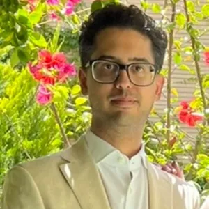 Eemaan - English literature tutor - Kingston upon Thames